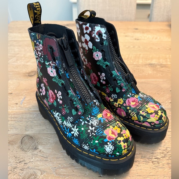 Dr. Martens Shoes - Never Worn Dr. Martens Floral Sinclair Boot 8